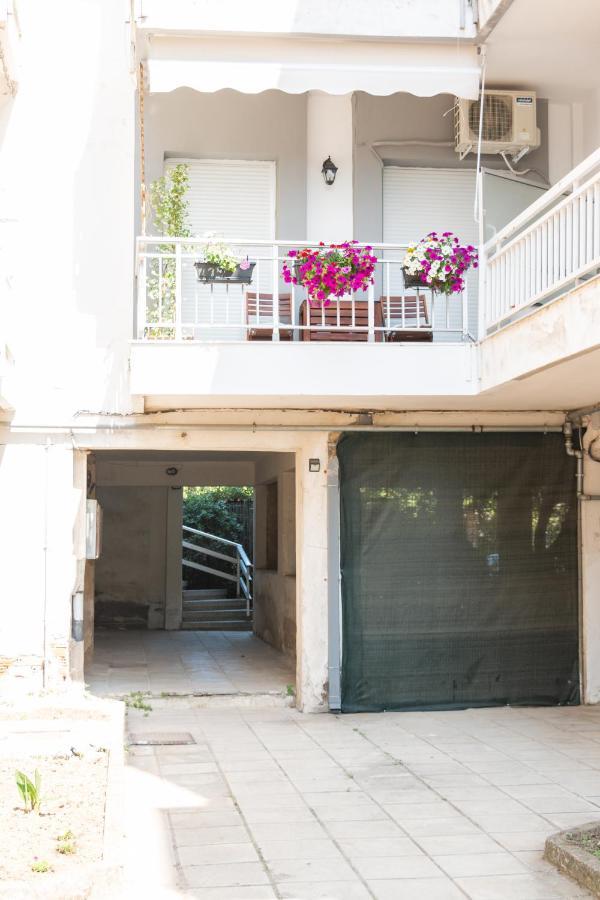 Home Away From Home Peraia  Exterior photo